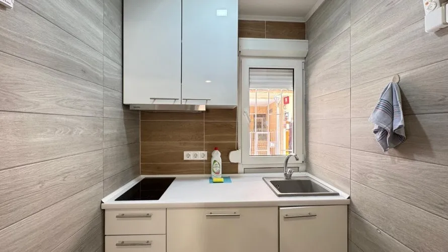 Apartment de 2 chambres à Torrevieja, Espagne No. 2195 № 17