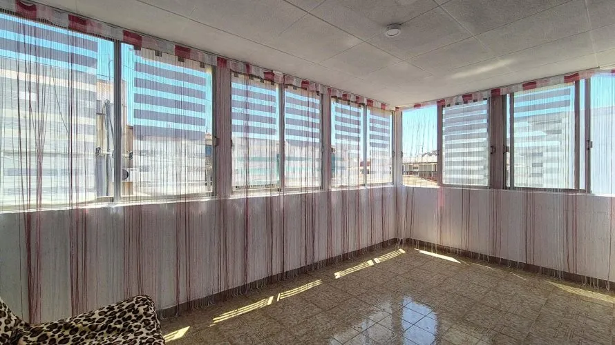 Apartment de 1 chambre à Alicante, Espagne No. 2360 № 18