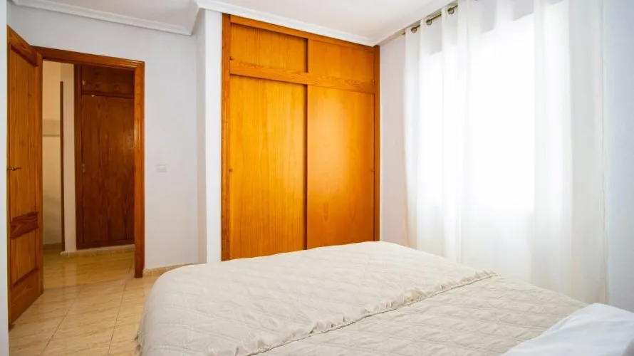 Apartment de 1 chambre à Torrevieja, Espagne No. 2377 № 12