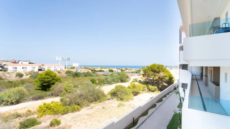 Apartment de 73m² à La Zenia, Espagne No. 2108