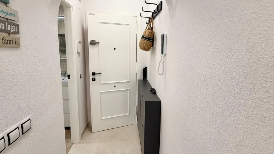 Apartment de 1 chambre à Torrevieja, Espagne No. 2498 № 24