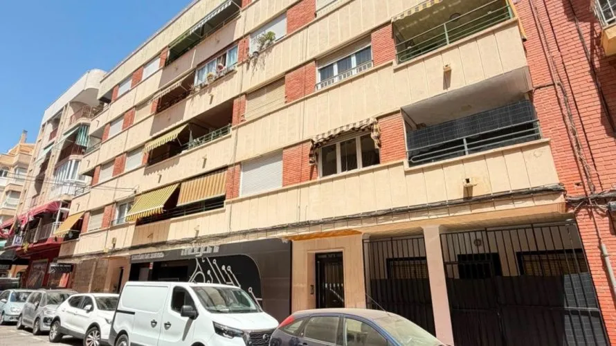 Apartment de 3 chambres à Torrevieja, Espagne No. 2467 № 16