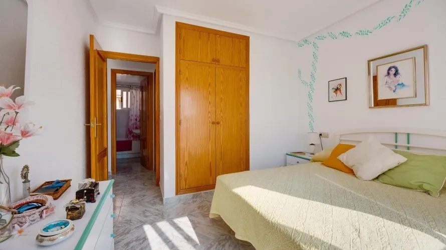 Apartment de 70m² à Torrevieja, Espagne No. 2427 № 7