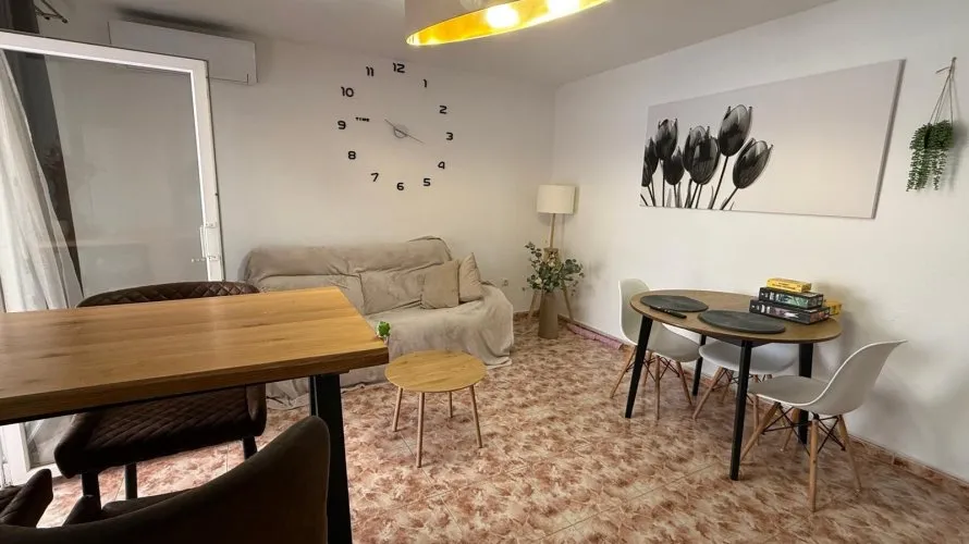Apartment de 1 chambre à Torrevieja, Espagne No. 2512