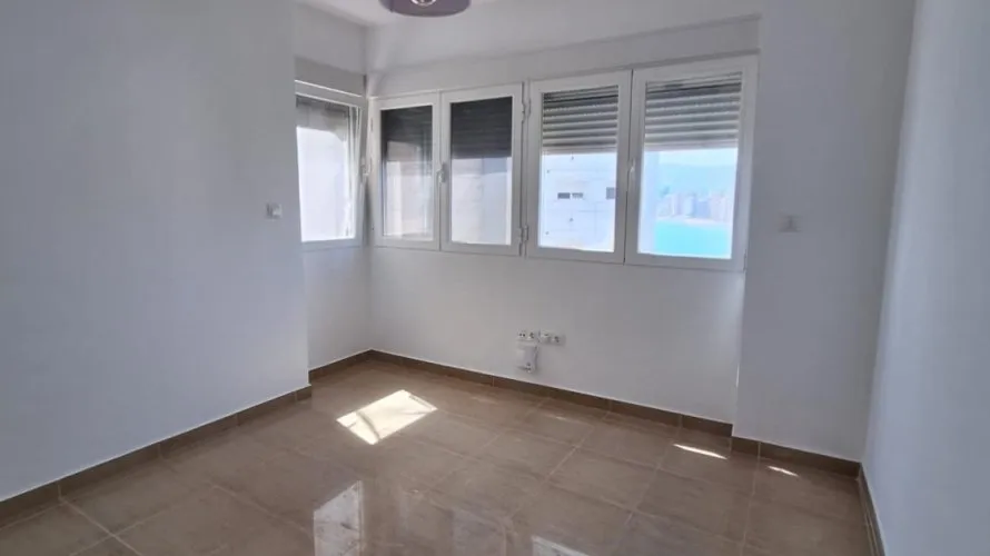 Apartment de 3 chambres à Benidorm, Espagne No. 2424 № 14