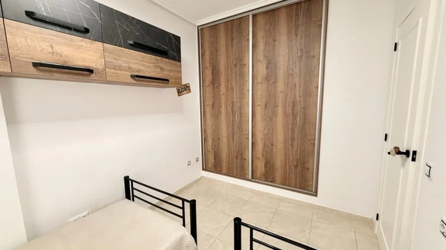 Apartment de 1 chambre à Torrevieja, Espagne No. 2498 № 11
