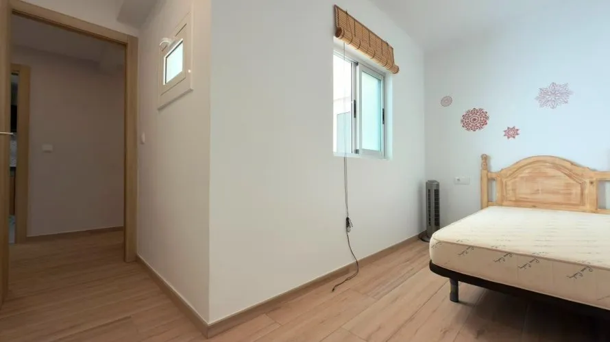 Apartment de 2 chambres à Villajoyosa, Espagne No. 2518 № 27