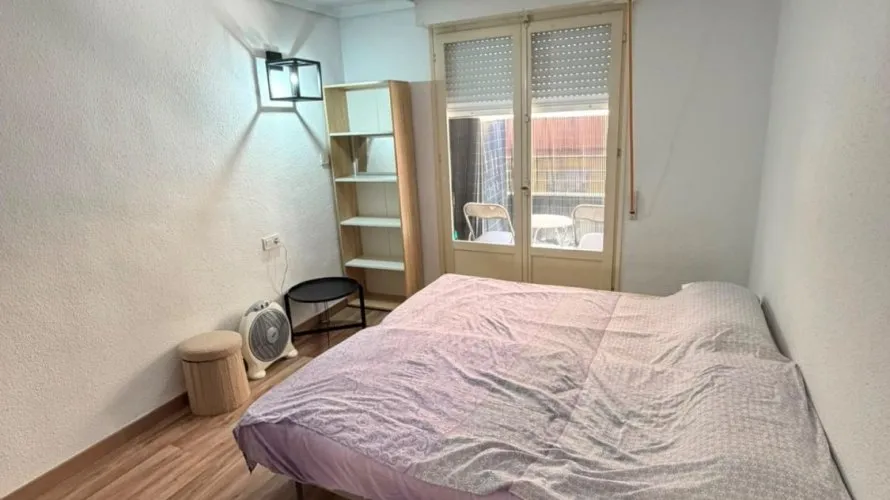 Apartment de 3 chambres à Torrevieja, Espagne No. 2467 № 1