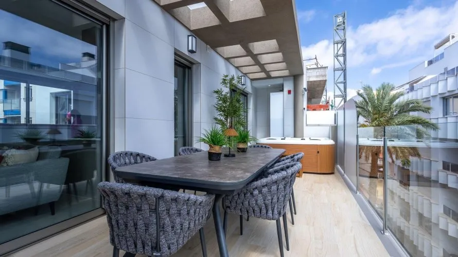 Apartment de 129m² à Torrevieja, Espagne No. 2434 № 19
