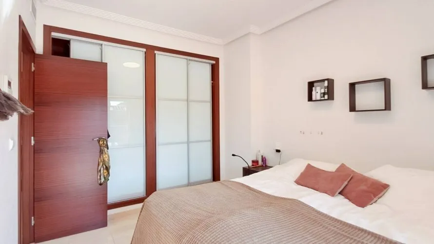 Apartment de 2 chambres à La Zenia, Espagne No. 2497 № 10