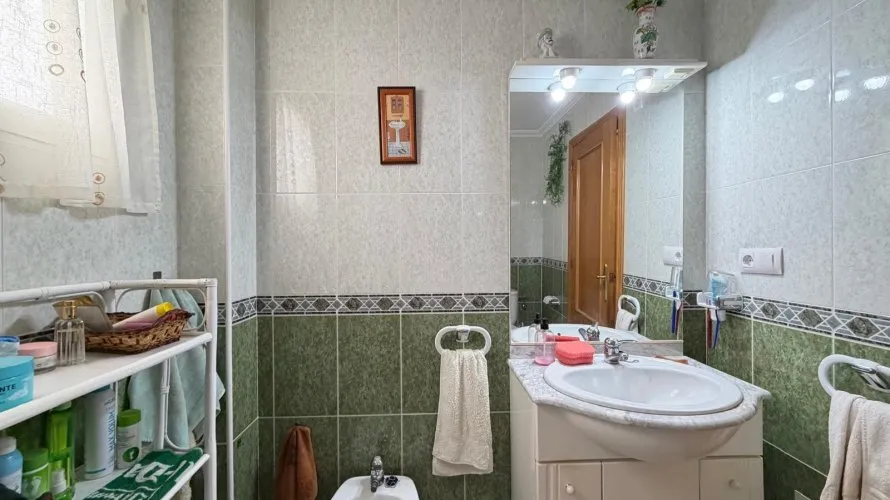 Apartment de 2 chambres à Torrevieja, Espagne No. 2490 № 8