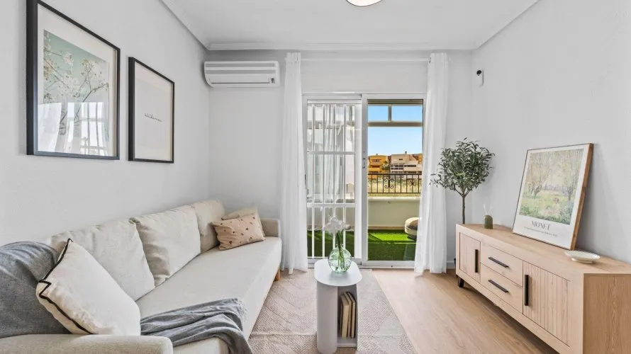 Apartment de 69m² à Torrevieja, Espagne No. 2502 № 3