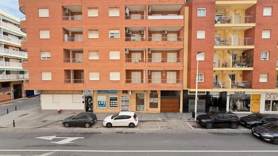 Apartment de 4 chambres à Torrevieja, Espagne No. 2516 № 28