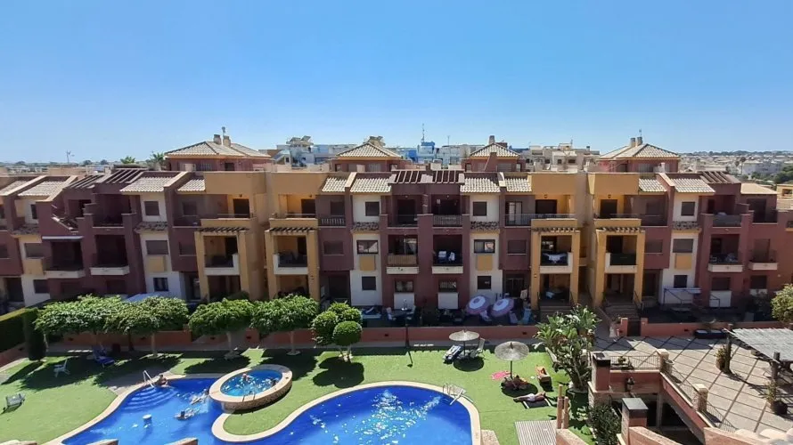 Apartment de 2 chambres à La Zenia, Espagne No. 2497 № 15