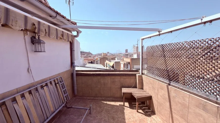 Apartment de 2 chambres à Alicante, Espagne No. 2491 № 1