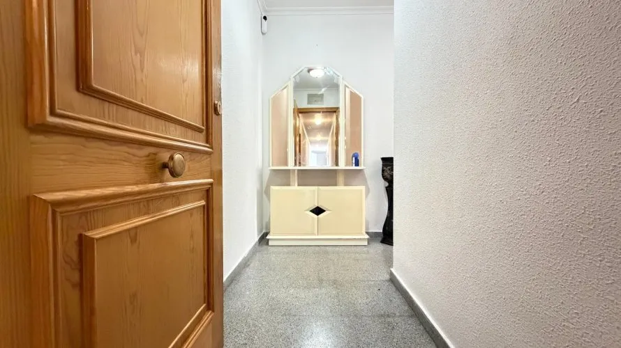 Apartment de 2 chambres à Torrevieja, Espagne No. 2624 № 26
