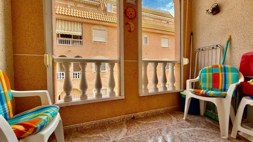 Apartment de 2 chambres à Torrevieja, Espagne No. 2532 № 23