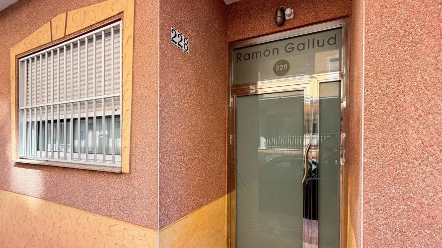 Apartment de 3 chambres à Torrevieja, Espagne No. 2598 № 4