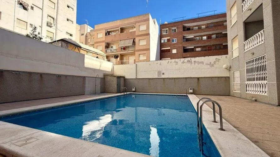 Apartment de 2 chambres à Torrevieja, Espagne No. 2627 № 9