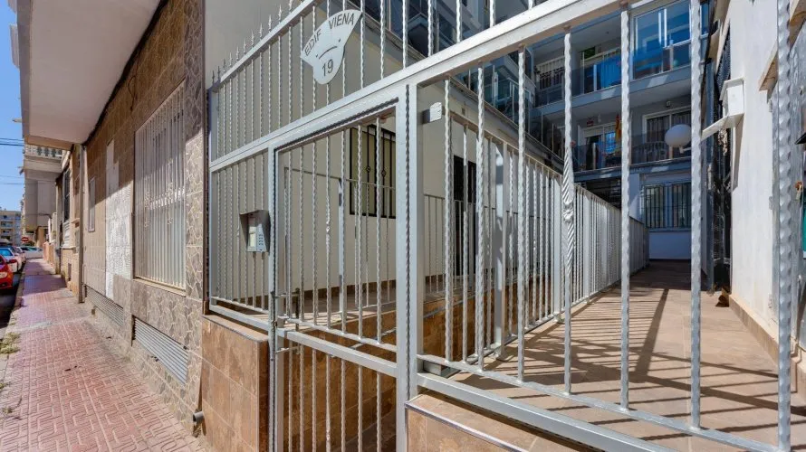 Apartment de 26m² à Torrevieja, Espagne No. 2582 № 7