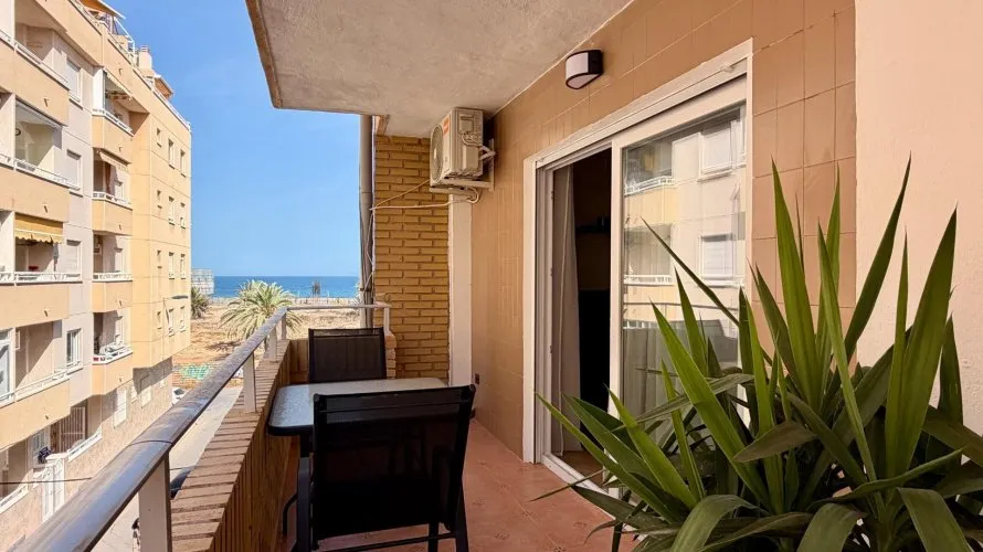 Apartment de 3 chambres à Torrevieja, Espagne No. 2598 № 26