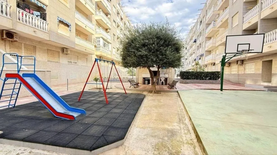 Apartment de 1 chambre à Torrevieja, Espagne No. 2565 № 2