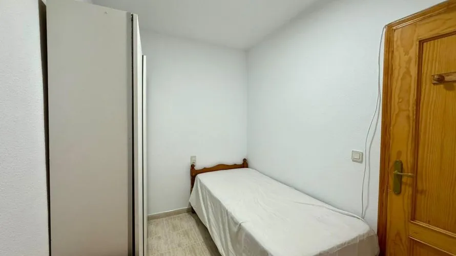 Apartment de 2 chambres à Torrevieja, Espagne No. 2627 № 16