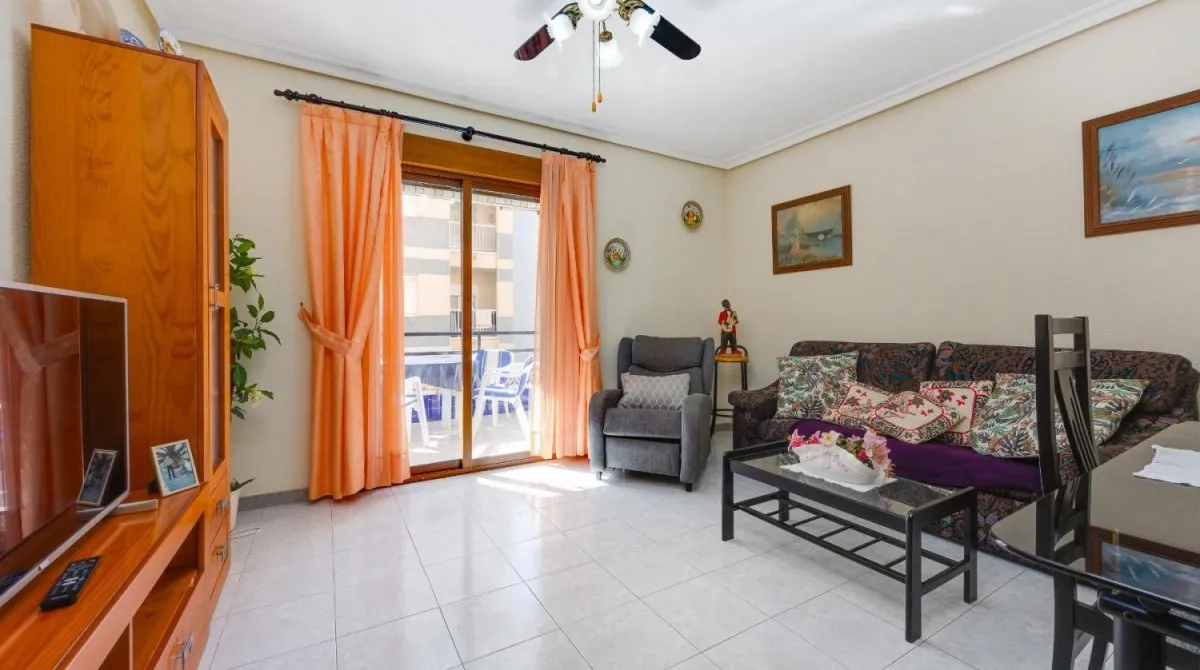 Apartment de 65m² à Torrevieja, Espagne No. 2686