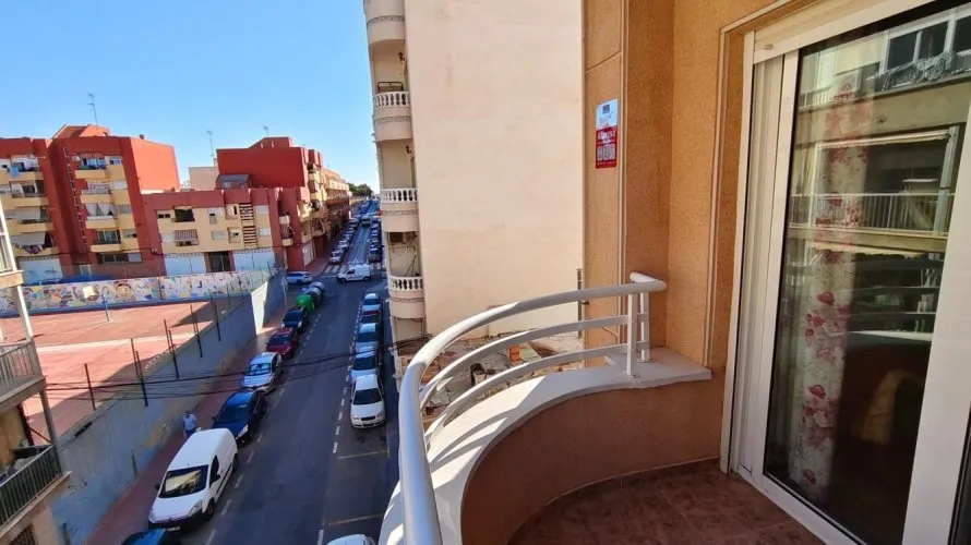 Apartment de 2 chambres à Torrevieja, Espagne No. 2695 № 13