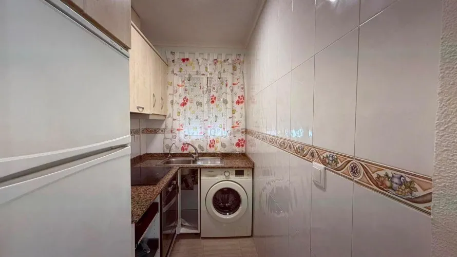 Apartment de 40m² à Torrevieja, Espagne No. 2614 № 3