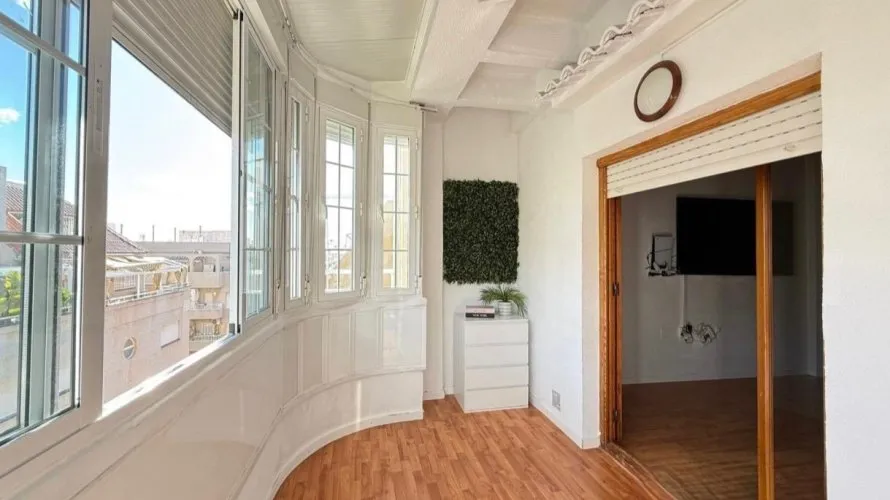 Penthouse de 3 chambres à Torrevieja, Espagne No. 2665 № 1