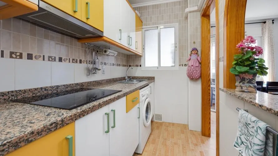 Apartment de 80m² à Torrevieja, Espagne No. 2563 № 20