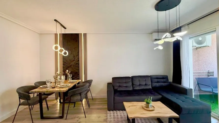 Apartment de 2 chambres à Torrevieja, Espagne No. 2535 № 21