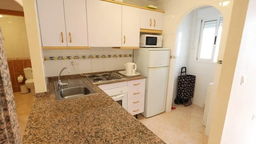 Apartment de 2 chambres à Torrevieja, Espagne No. 2603 № 10