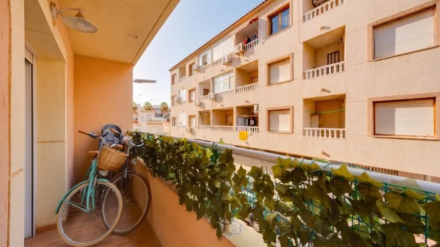 Apartment de 110m² à Torrevieja, Espagne No. 2562 № 11