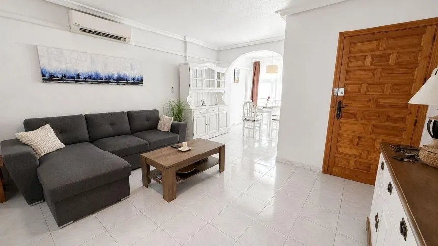 Penthouse de 2 chambres à Torrevieja, Espagne No. 2556 № 21