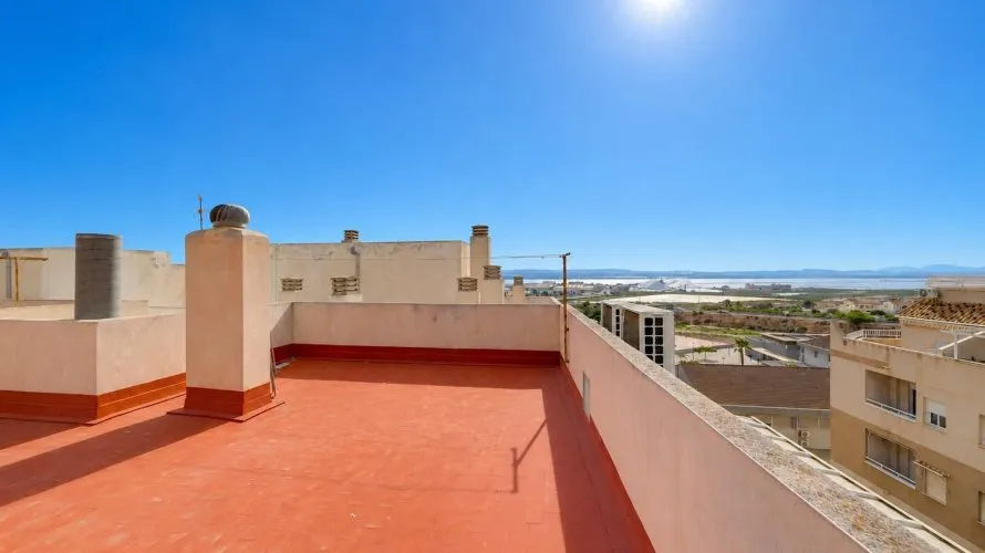 Apartment de 80m² à Torrevieja, Espagne No. 2563 № 3