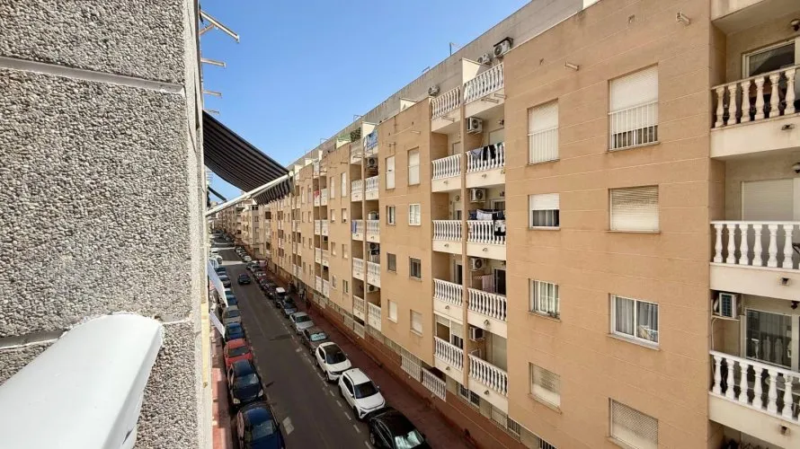 Apartment de 1 chambre à Torrevieja, Espagne No. 2565 № 11