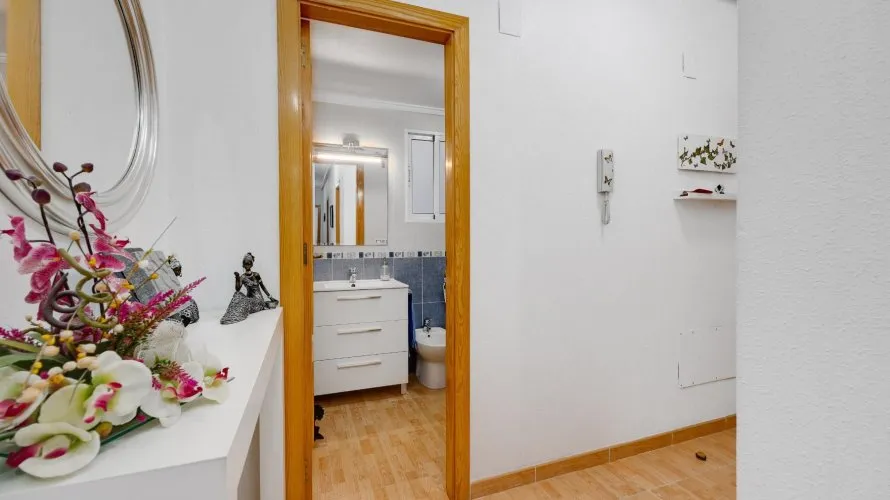 Apartment de 80m² à Torrevieja, Espagne No. 2563 № 18