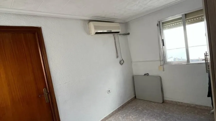 Apartment de 1 chambre à Torrent, Espagne No. 2611 № 5