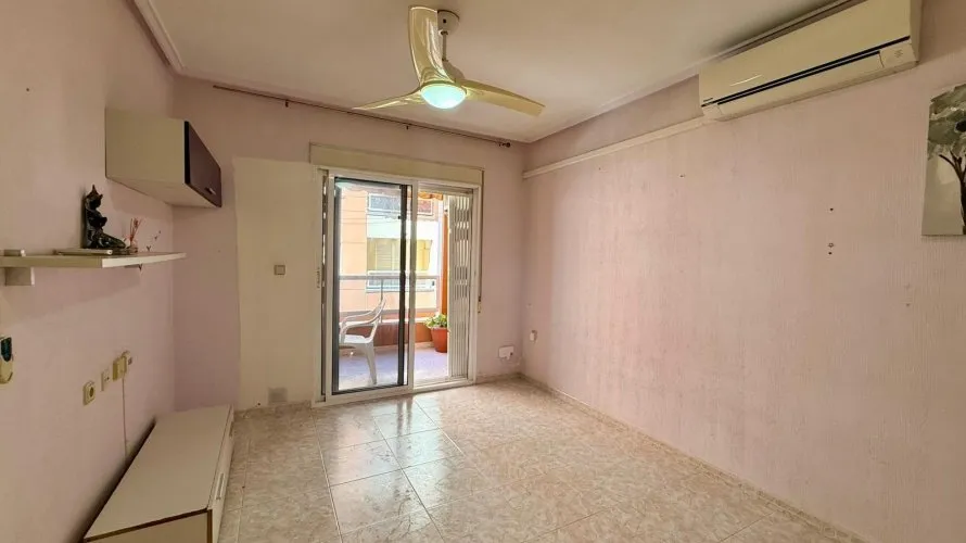 Apartment de 2 chambres à Torrevieja, Espagne No. 2553 № 16