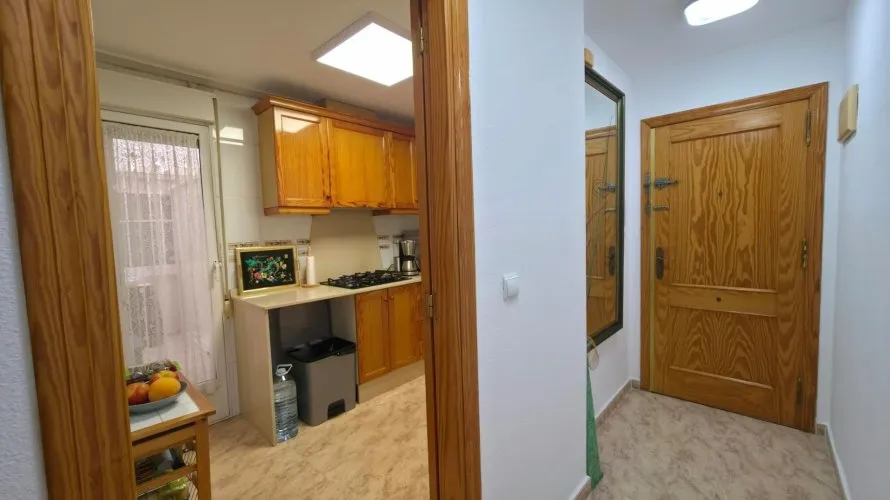 Apartment de 3 chambres à Torrevieja, Espagne No. 2558 № 26