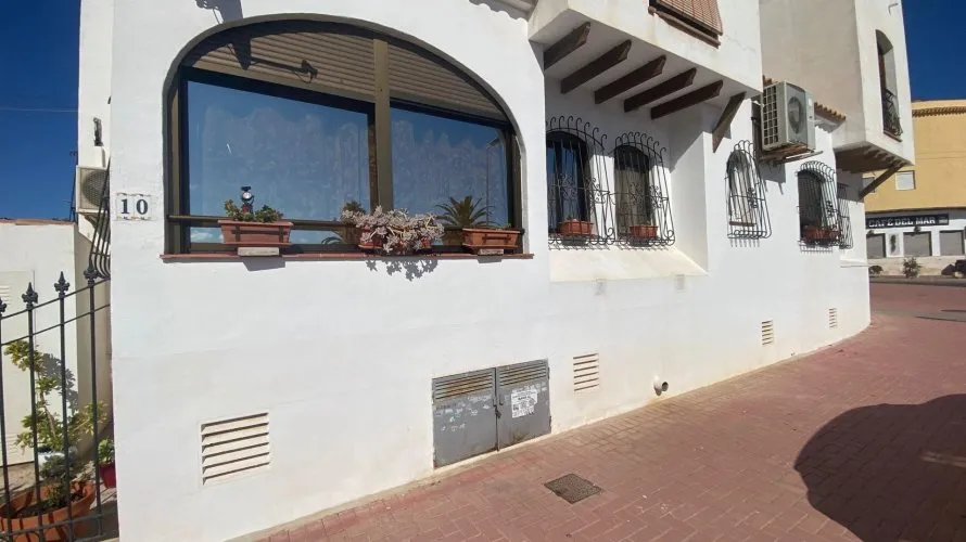 Apartment de 3 chambres à Torrevieja, Espagne No. 2576 № 17