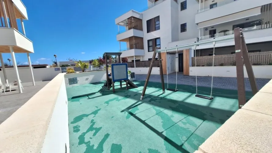 Apartment de 2 chambres à San Juan, Espagne No. 2666 № 4