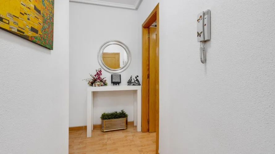 Apartment de 80m² à Torrevieja, Espagne No. 2563 № 27