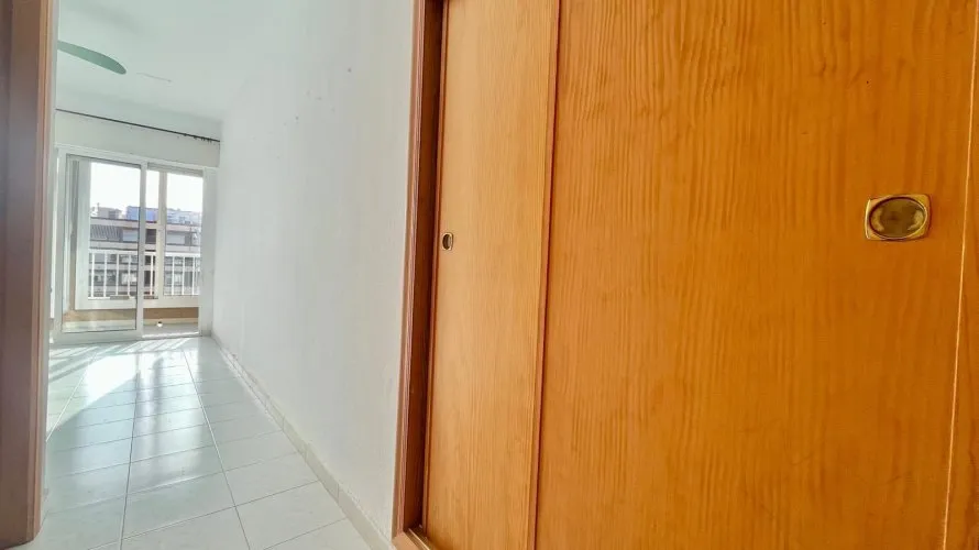 Apartment de 3 chambres à Torrevieja, Espagne No. 2604 № 17