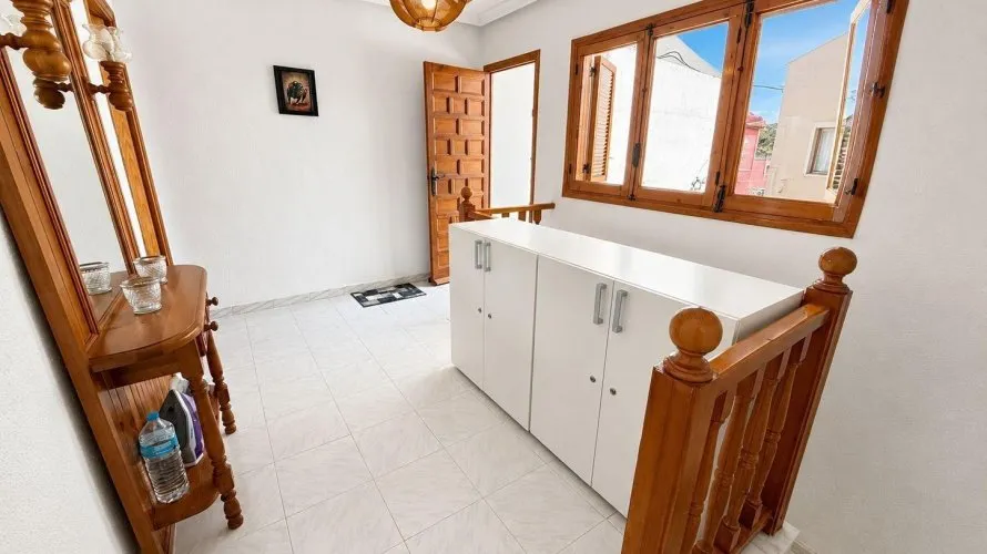 Penthouse de 2 chambres à Torrevieja, Espagne No. 2556 № 3
