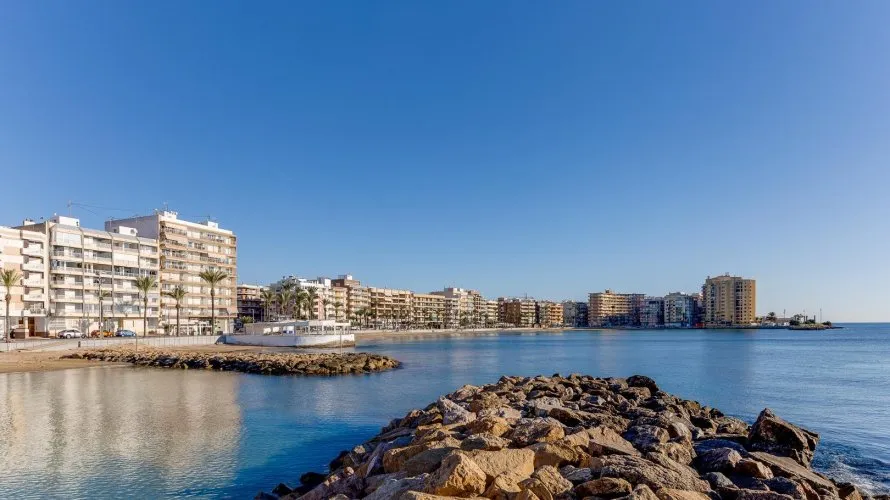 Apartment de 24m² à Torrevieja, Espagne No. 2583 № 2