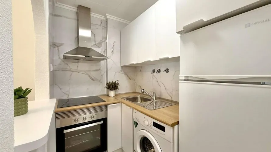 Apartment de 1 chambre à Torrevieja, Espagne No. 2565 № 14