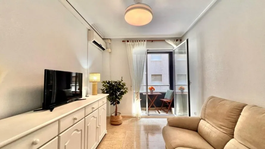 Apartment de 2 chambres à Torrevieja, Espagne No. 2742 № 16